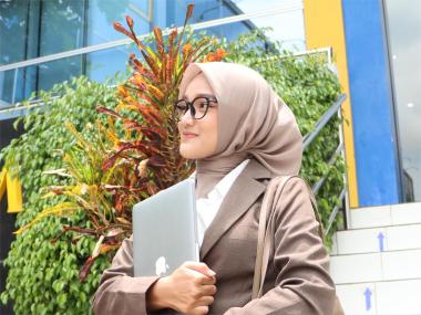 cari_panduan_sebelum_memilih_langsung_kerja_setelah_lulus_smasmk_ini_rekomendasinya