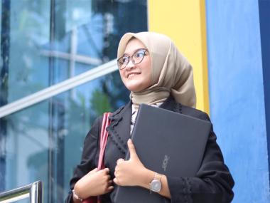 benarkah_pilihan_langsung_kerja_setelah_lulus_smasmk_punya_risiko_tersembunyi_ini_faktanya_2026